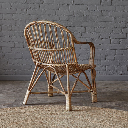 Плетеное кресло ручной работы из ротанга