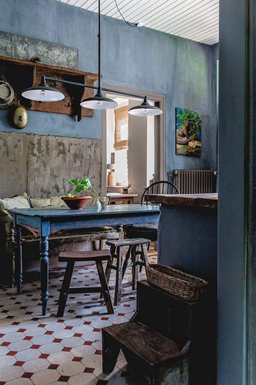 Кухня в стиле ваби-саби в доме дизайнера Жанетт Вальтер