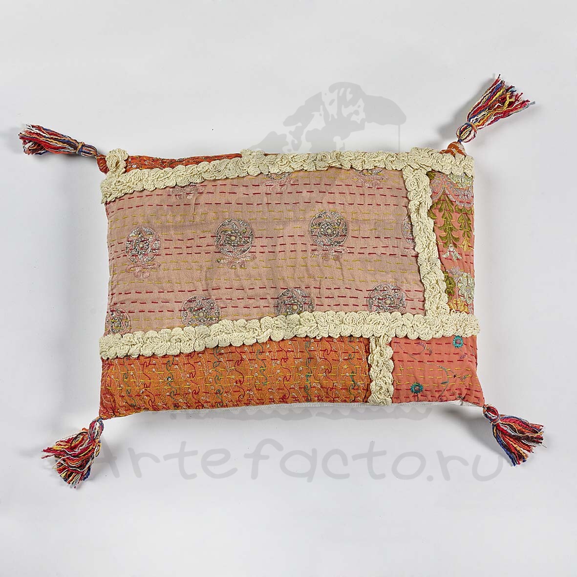 Декоративная подушка Kantha Декоративная подушка Kantha