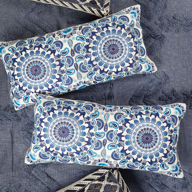 Интерьерная подушка Kantha blue