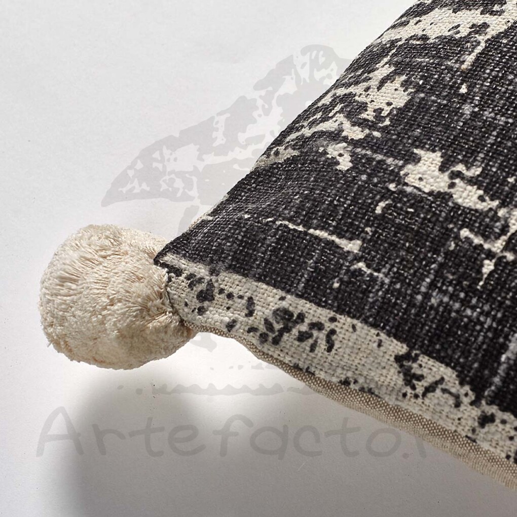 Декоративная подушка Charcoal