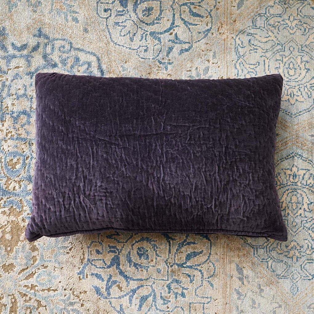 Декоративная подушка Dark velvet, S