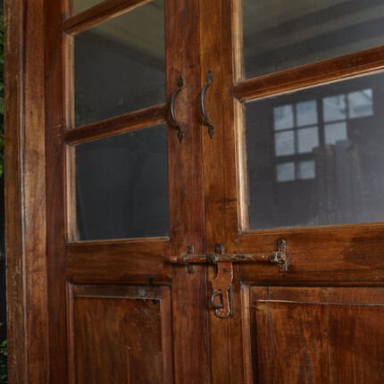Индийская арочная дверь с расстекловкой