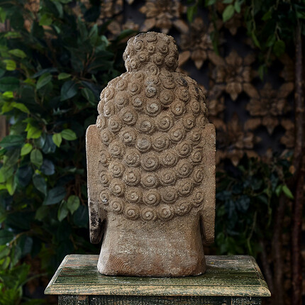 Скульптура голова Будды