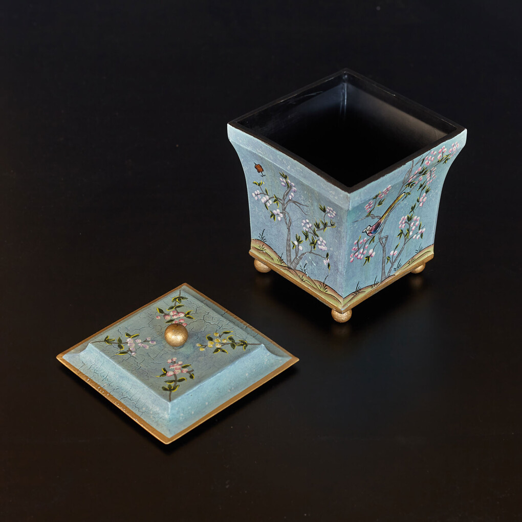 Шкатулка Шинуазри, light blue Шкатулка Шинуазри, light blue