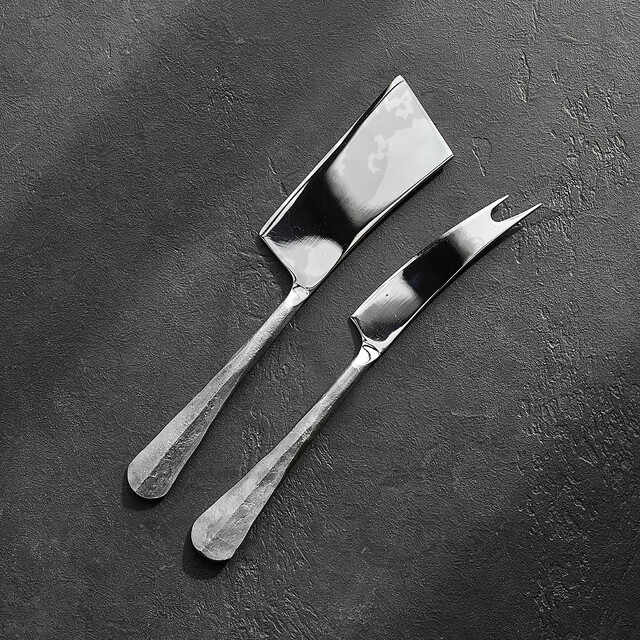 Сервировочный набор ножей для сыра из 2 предметов