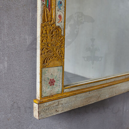 Индийское зеркало в золотой деревянной раме