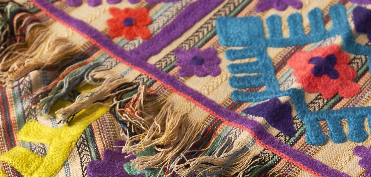 Индийский текстиль как украшение дома