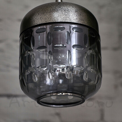 Необычный серый светильник из стекла и металла